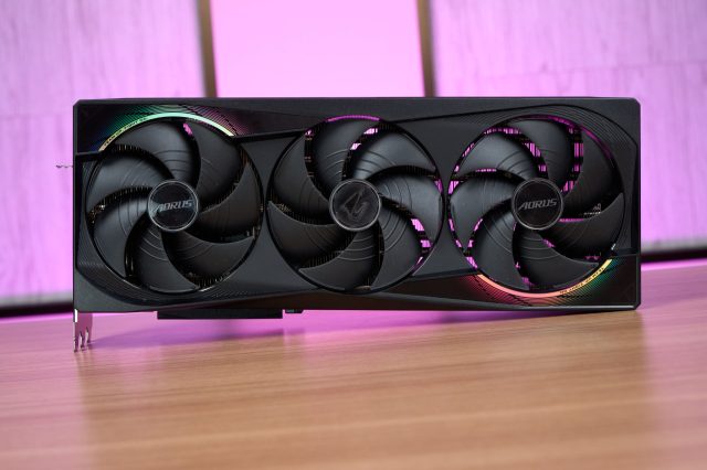 AORUS GeForce RTX 5080 MASTER 16G review 9