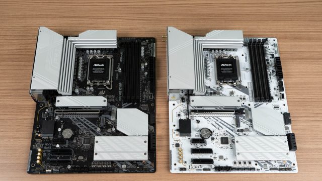 ASRock Z890 Pro RS WiFi Black & White 18