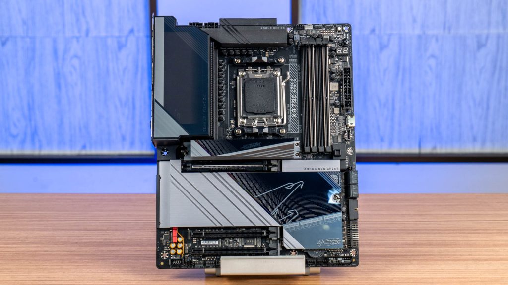X870E AORUS MASTER 08